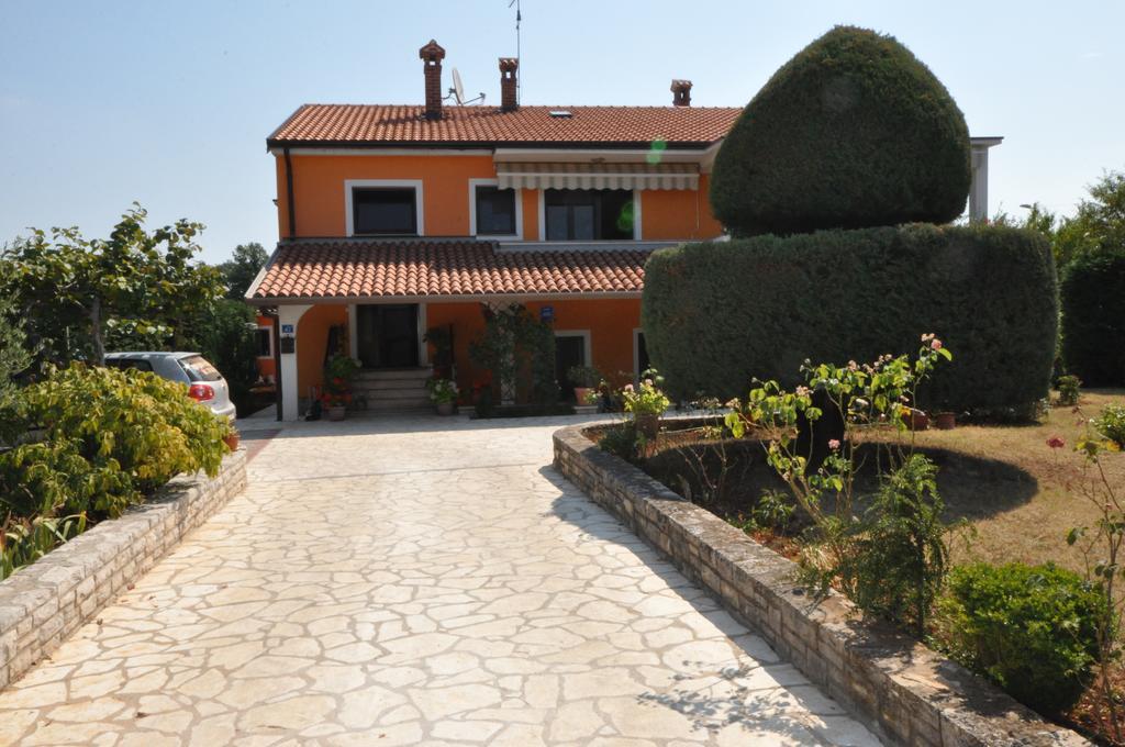 Apartments Majda Umag Exterior photo